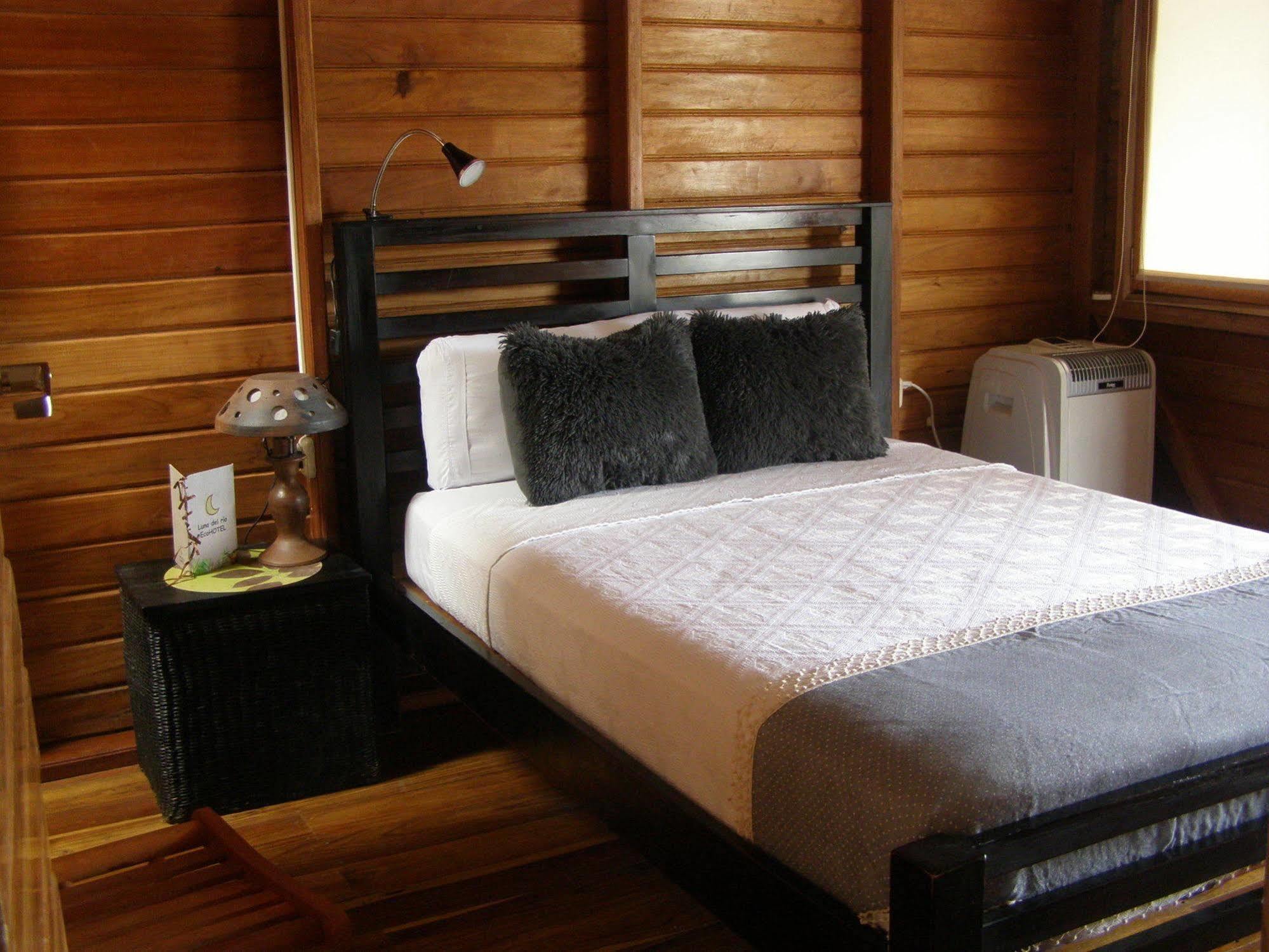 Ecolodge Luna Del Rio El Castillo de La Concepción エクステリア 写真